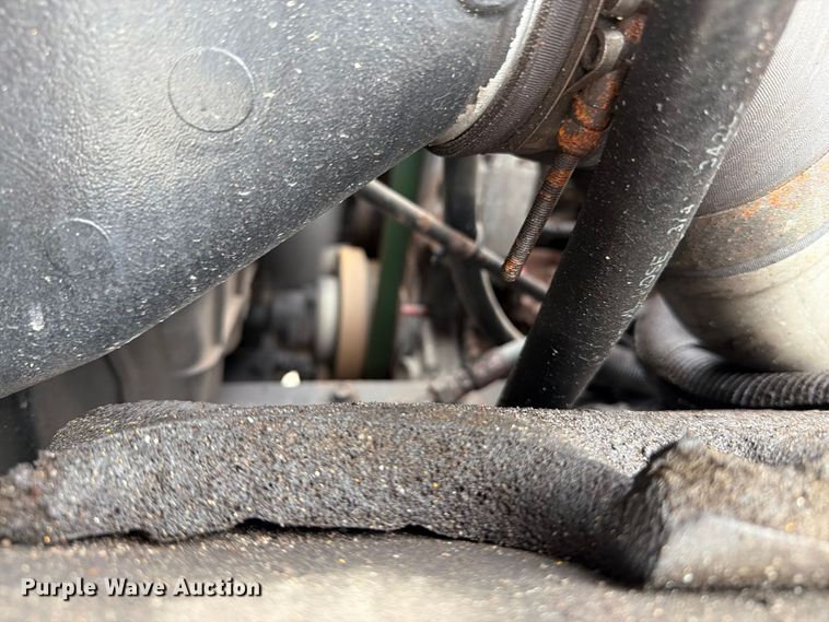 image for item OE9699 2008 International WorkStar 7400 dump truck