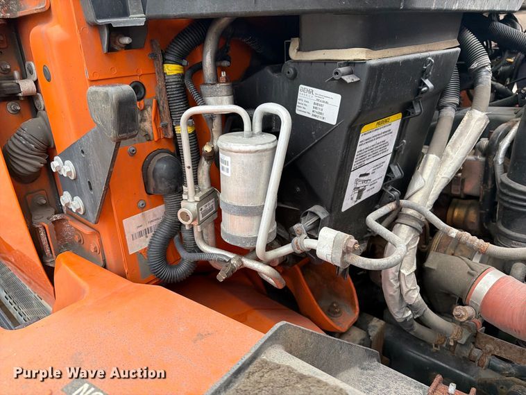 image for item OE9699 2008 International WorkStar 7400 dump truck