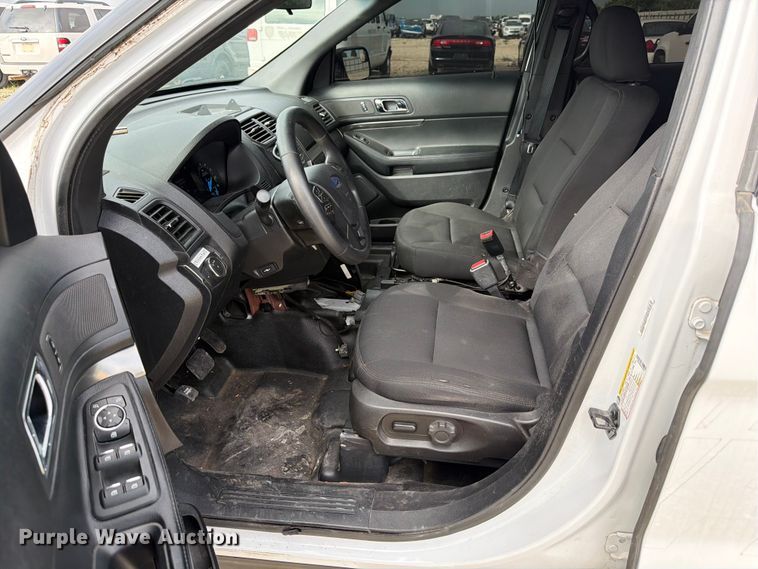 image for item YA3678 2016 Ford Explorer Police Interceptor SUV