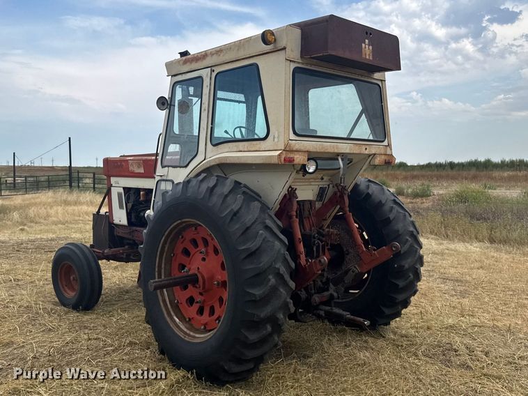 image for item DY3179 1973 International Harvester 1066 tractor