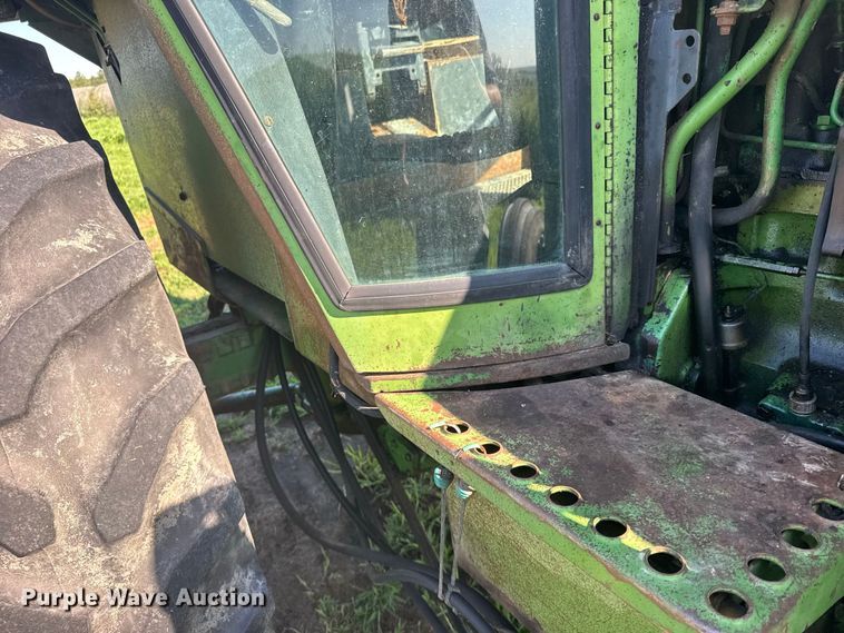 image for item DY3223 John Deere 4230 tractor