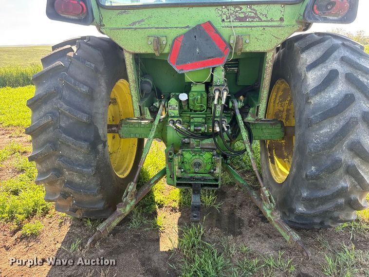 image for item DY3223 John Deere 4230 tractor