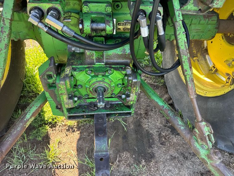image for item DY3223 John Deere 4230 tractor