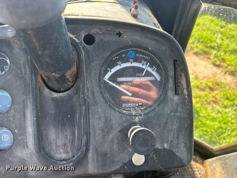 image for item DY3223 John Deere 4230 tractor