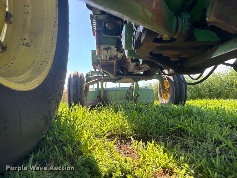 image for item DY3223 John Deere 4230 tractor