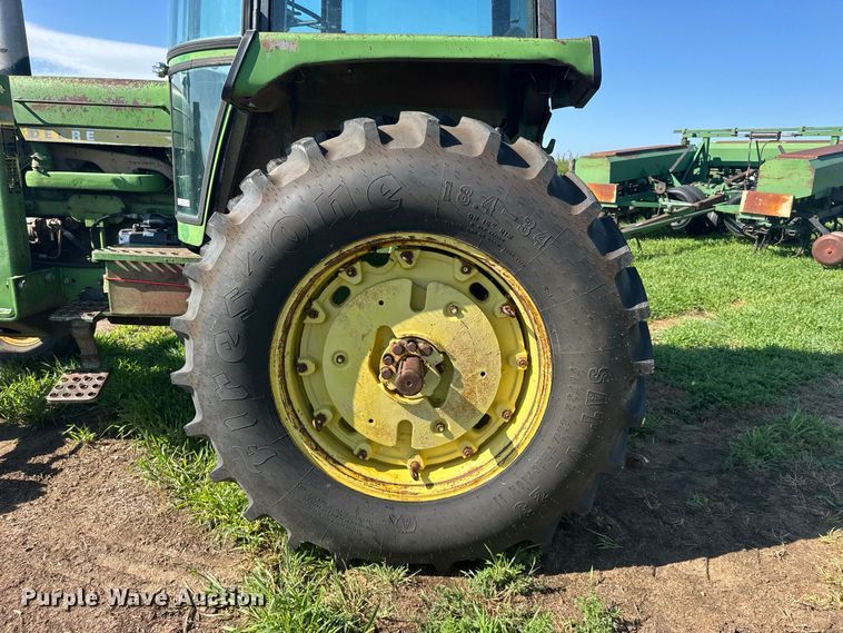 image for item DY3223 John Deere 4230 tractor