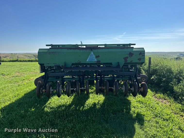 image for item DY3224 Great Plains grain drill