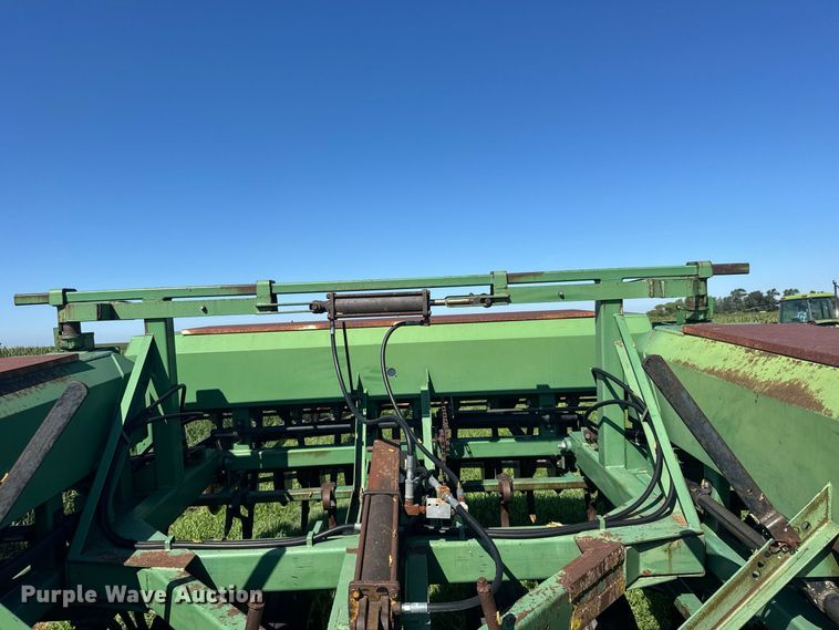 image for item DY3224 Great Plains grain drill