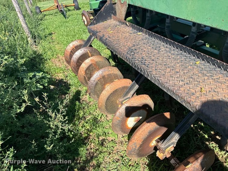 image for item DY3224 Great Plains grain drill