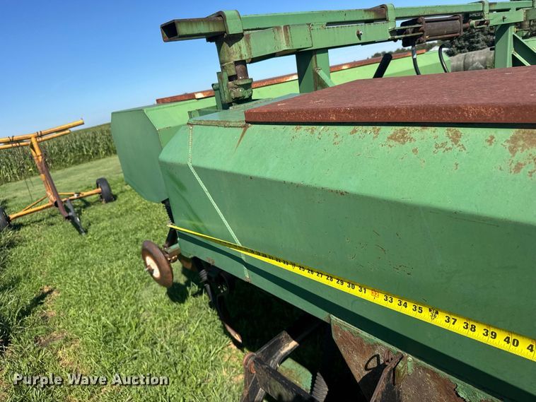 image for item DY3224 Great Plains grain drill