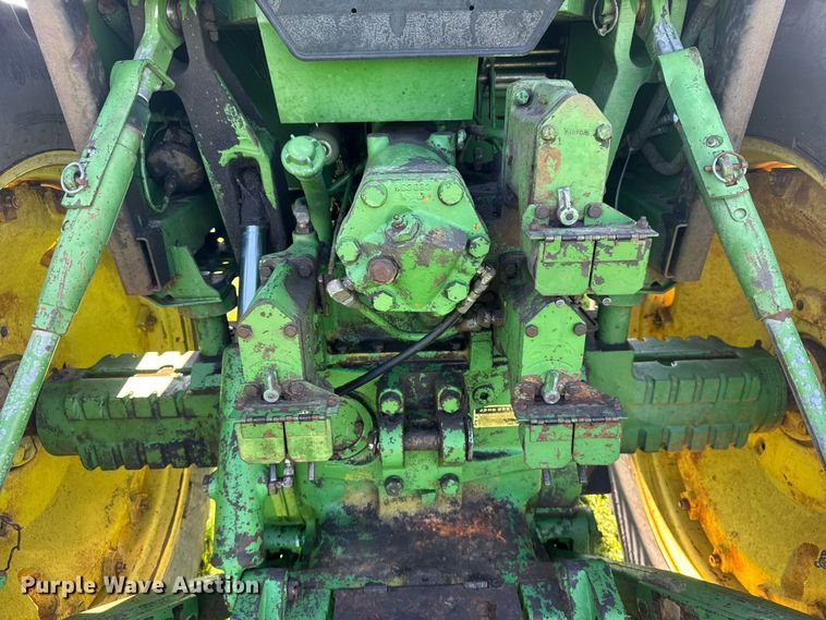 image for item DY3225 1978 John Deere 4640 tractor
