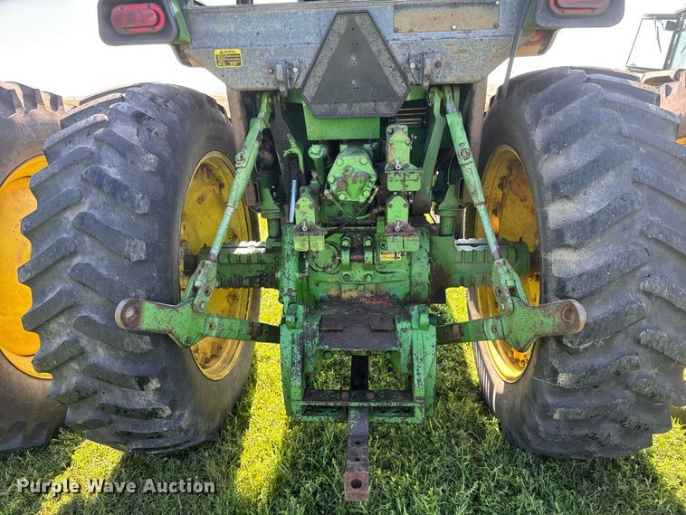 image for item DY3225 1978 John Deere 4640 tractor