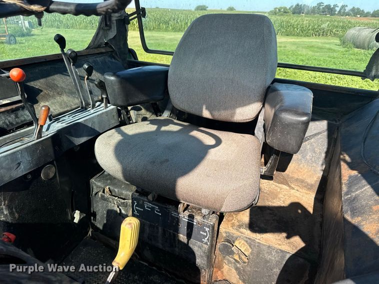 image for item DY3225 1978 John Deere 4640 tractor