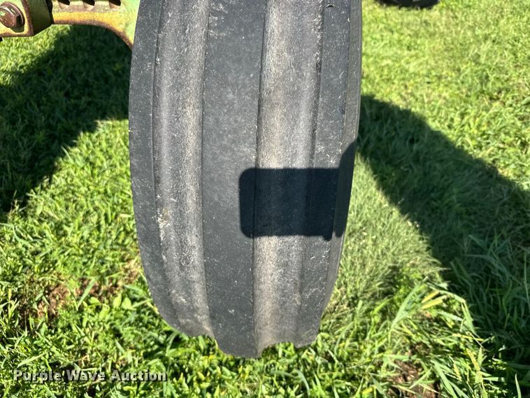 image for item DY3225 1978 John Deere 4640 tractor