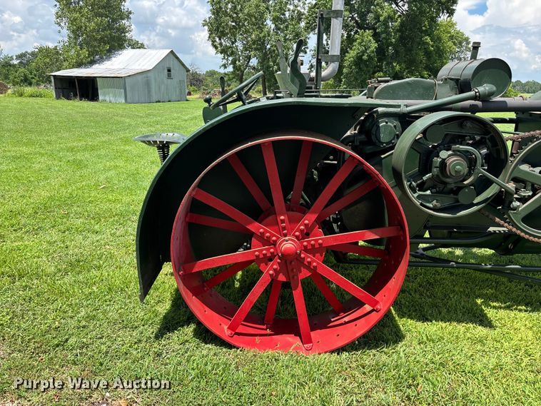 image for item EO4400 1926 Advance-Rumely OilPull M 20/35  tractor