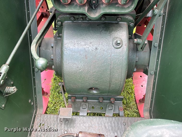 image for item EO4400 1926 Advance-Rumely OilPull M 20/35  tractor