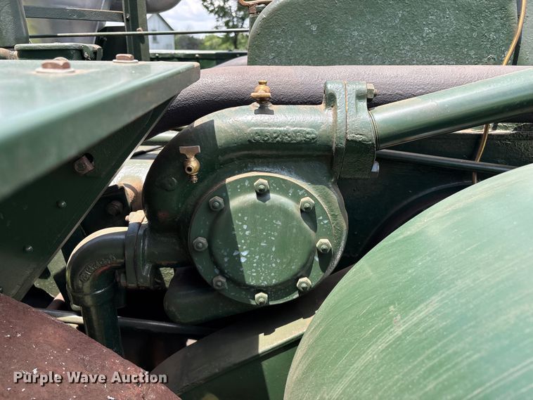 image for item EO4400 1926 Advance-Rumely OilPull M 20/35  tractor