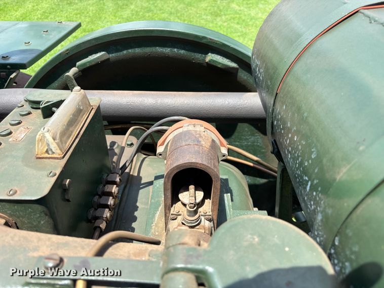 image for item EO4400 1926 Advance-Rumely OilPull M 20/35  tractor