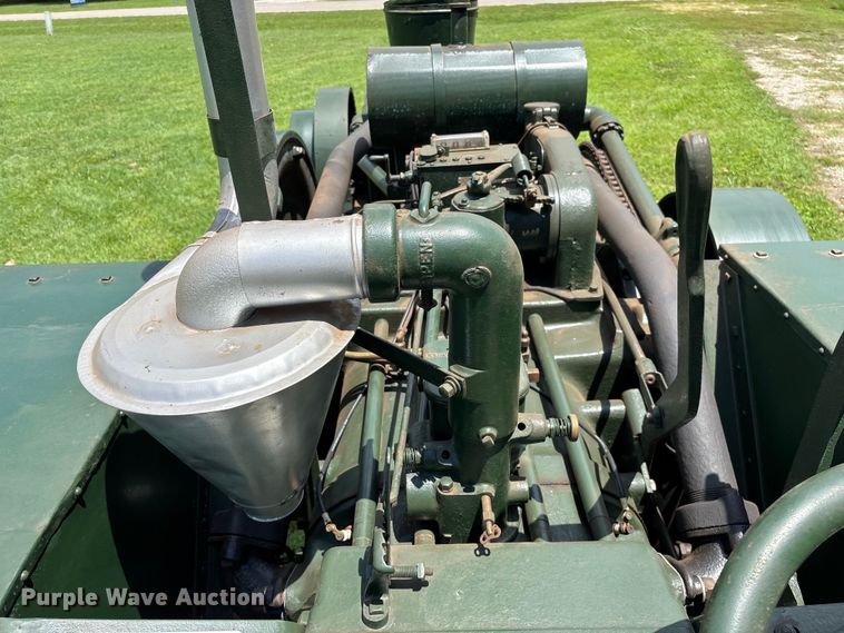 image for item EO4400 1926 Advance-Rumely OilPull M 20/35  tractor