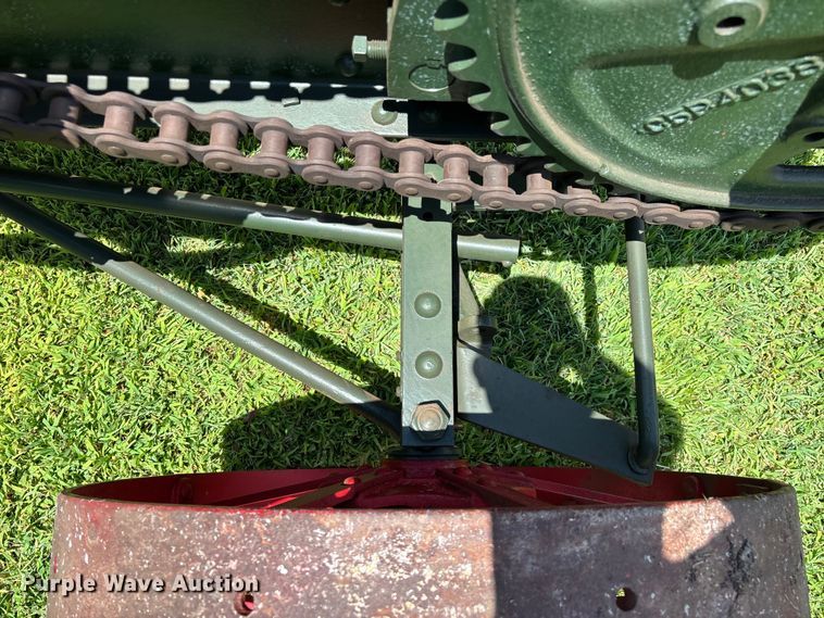 image for item EO4400 1926 Advance-Rumely OilPull M 20/35  tractor