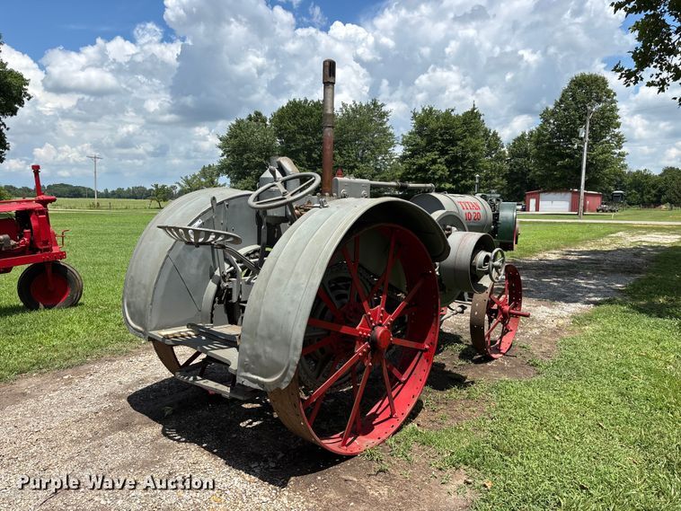 image for item EO4401 1921 International Harvester Titan 10-20 tractor