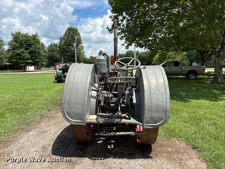 image for item EO4401 1921 International Harvester Titan 10-20 tractor