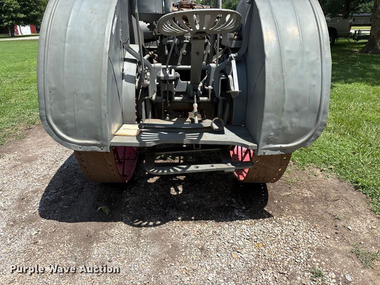 image for item EO4401 1921 International Harvester Titan 10-20 tractor