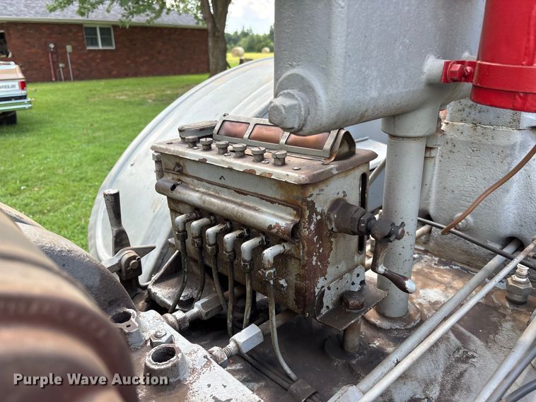 image for item EO4401 1921 International Harvester Titan 10-20 tractor
