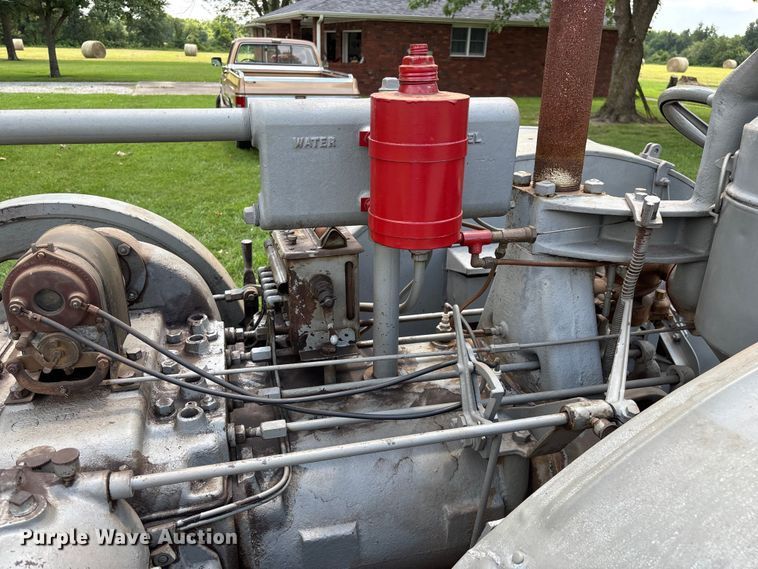 image for item EO4401 1921 International Harvester Titan 10-20 tractor