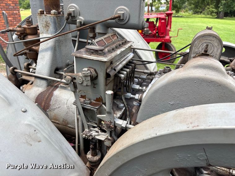 image for item EO4401 1921 International Harvester Titan 10-20 tractor