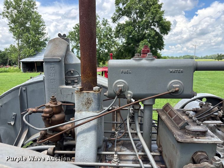 image for item EO4401 1921 International Harvester Titan 10-20 tractor