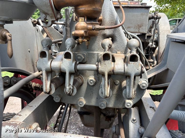 image for item EO4401 1921 International Harvester Titan 10-20 tractor