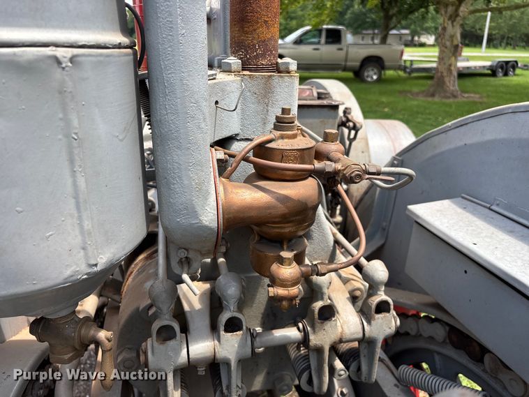 image for item EO4401 1921 International Harvester Titan 10-20 tractor