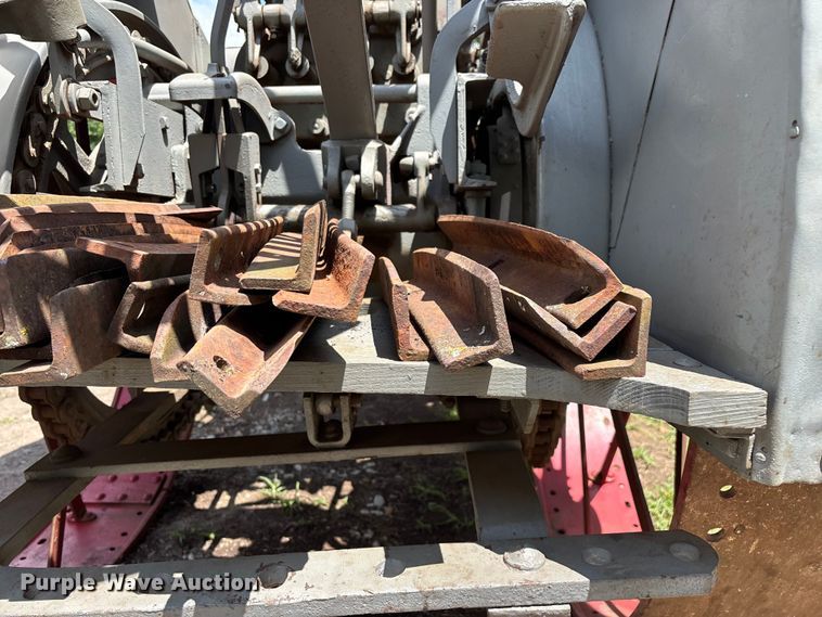 image for item EO4401 1921 International Harvester Titan 10-20 tractor