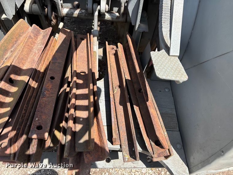 image for item EO4401 1921 International Harvester Titan 10-20 tractor