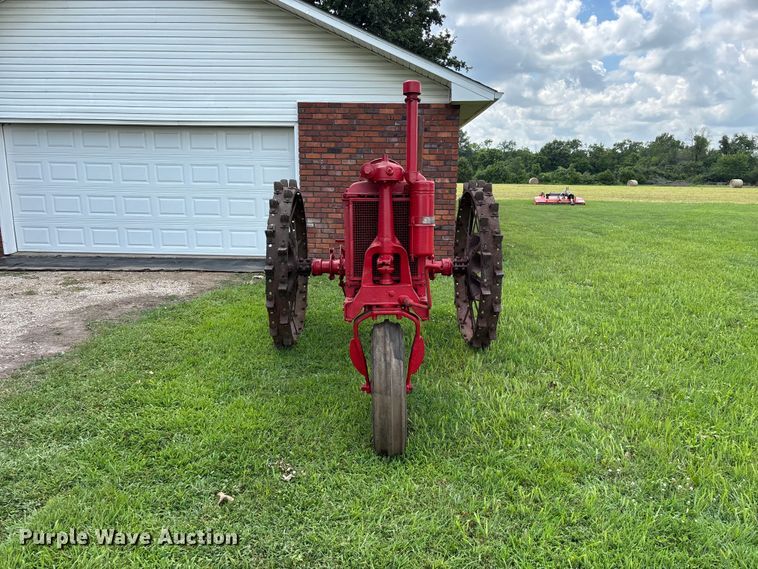 image for item EO4402 1935 International Harvester Farmall  F-12 tractor