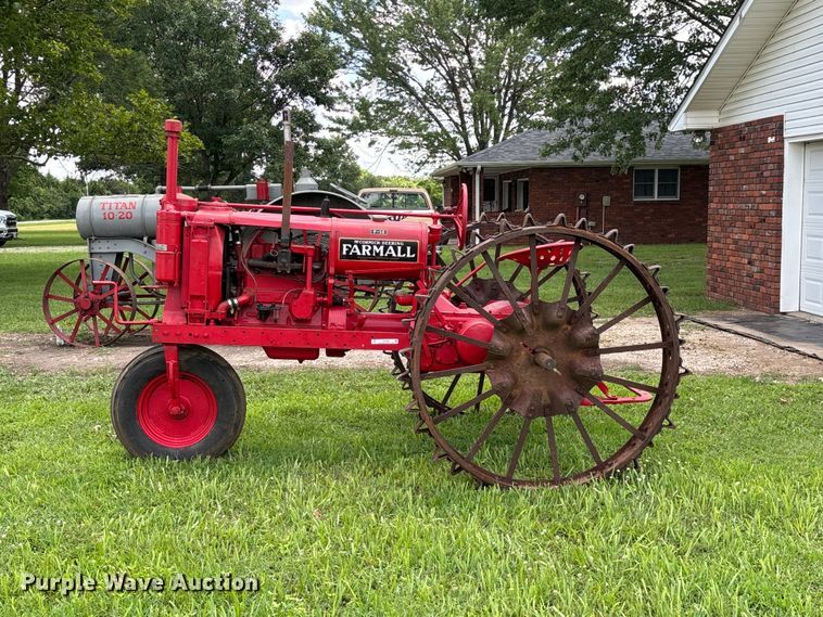 image for item EO4402 1935 International Harvester Farmall  F-12 tractor