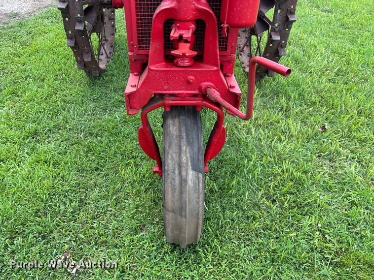 image for item EO4402 1935 International Harvester Farmall  F-12 tractor