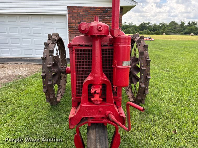 image for item EO4402 1935 International Harvester Farmall  F-12 tractor