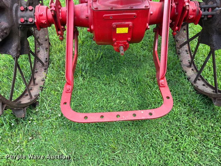 image for item EO4402 1935 International Harvester Farmall  F-12 tractor