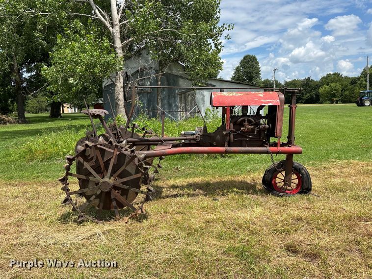 image for item EO4403 Thieman Harvester kit tractor
