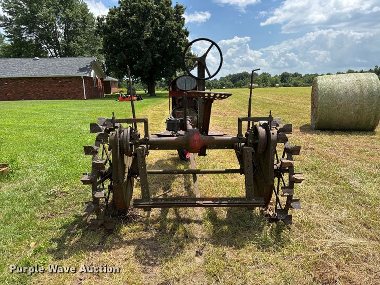 image for item EO4403 Thieman Harvester kit tractor