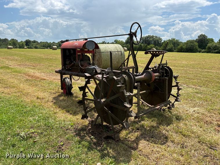 image for item EO4403 Thieman Harvester kit tractor