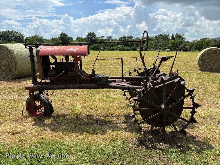 image for item EO4403 Thieman Harvester kit tractor