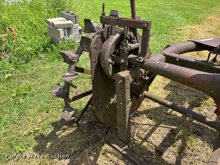 image for item EO4403 Thieman Harvester kit tractor