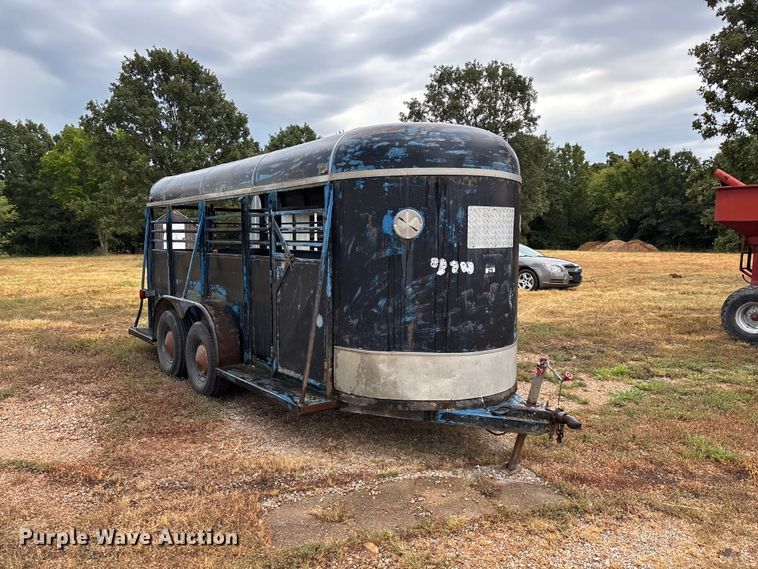 image for item EO4480 1978 Chief's  livestock trailer