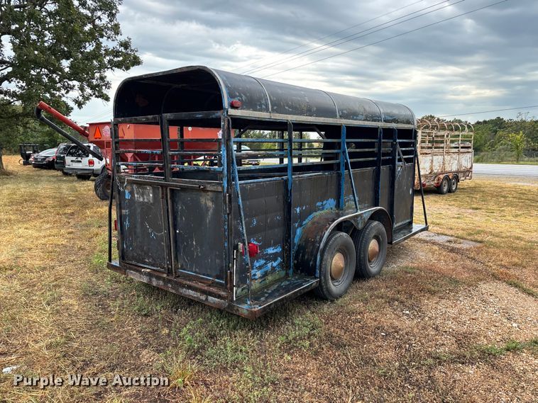 image for item EO4480 1978 Chief's  livestock trailer