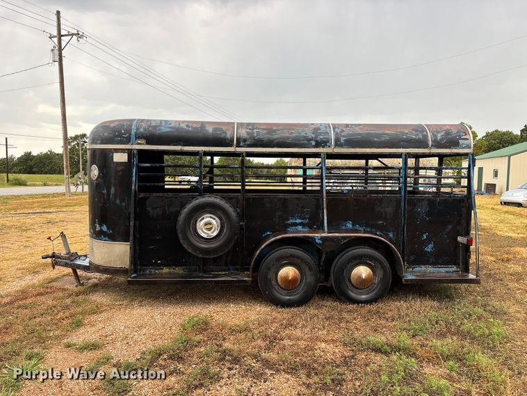 image for item EO4480 1978 Chief's  livestock trailer