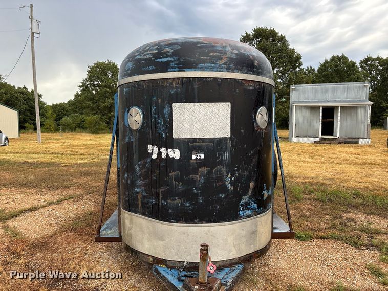 image for item EO4480 1978 Chief's  livestock trailer