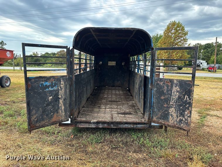 image for item EO4480 1978 Chief's  livestock trailer